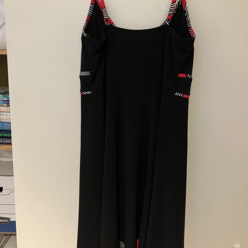 Papillon Blanc Summer Dress, ptp 17-19 - Picture 3 of 4